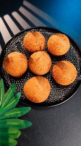 1.8M views · 33K reactions | Crunchy Cheese Ball  #asmr #cheeseball #snacks #food #foodie | Crispy Hut | Facebook