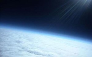Teens send balloon into space, get aerial photos of Earth