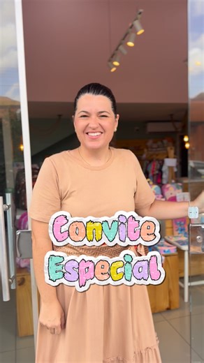 Guga Baby | Moda Infantil on Instagram: "📚✨ Convite especial pra esse sábado! ✨📚 A Volta às Aulas na Guga Baby já tem data marcada e tá tudo sendo preparado com muito carinho pra vocês 💛 💖 Papelaria novinha, com personagens fofos que as meninas amam 🛍️ Arara especial com peças únicas e oportunidades imperdíveis 🎒 Mochilas, garrafinhas e tênis confortáveis pra completar o look escolar Tudo pensado pra deixar esse recomeço ainda mais especial para os pequenos — e tranquilo pras mamães 💫 👉