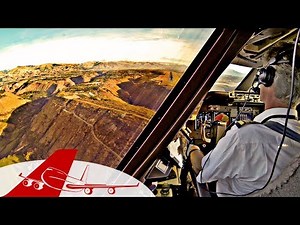 Cockpit View Boeing 747 - Quito Landing. BEAUTIFUL VIEW!
