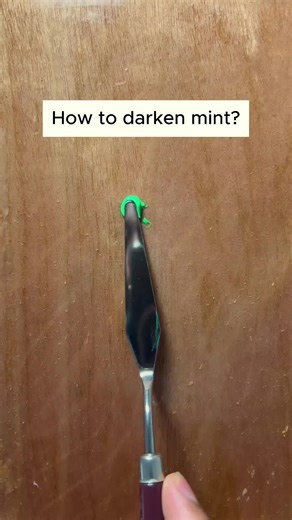 Enhance Mint Color Using Alizarin Crimson