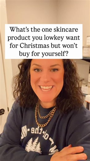 You can age gracefully without Botox without spending your entire paycheck on luxury skincare. But only if your routine includes these six essentials. Most routines? Missing 3 or more. I’m Amanda, esthetician of 23 years. I help women feel confident in their bare skin again and I created a totally free guide so you can glow without the guesswork. The Ageless Skin Secrets guide shows you exactly what to include in your daily routine: • Antioxidants to fight damage • Peptides to firm • Hydrators t