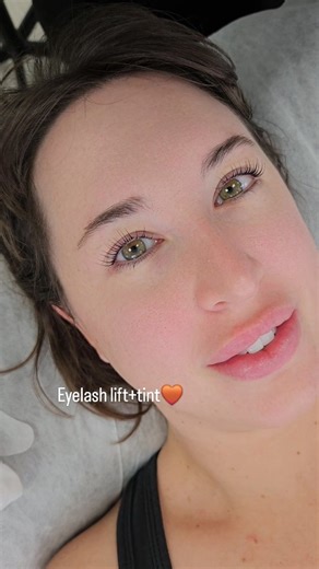 Lovely! Keratin Eyelash lift tint🤎🧡💛🤍 Done by Heidi. | Ohmylashandbrow