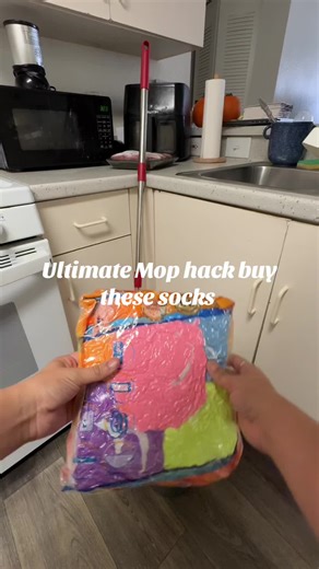 Live can be a dream once you purchase your own mop socks they also work for your swifters check out my showcase🛒 ##cleantok##cleaninghacks##cleanhome##ttshop