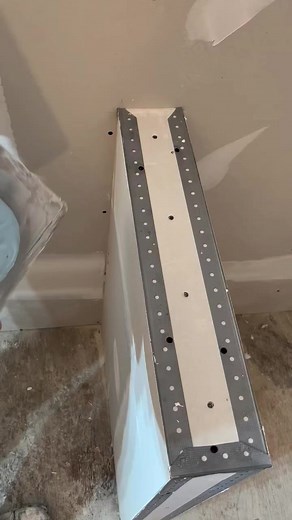 #buildingsite #work #interiordesign #diy #house #bnw #building #progress | TOP Trucks