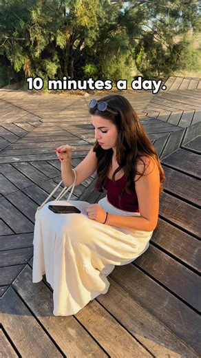 1.4K views · 1.5K reactions | Sign language fever is real  | Lingvano | Facebook