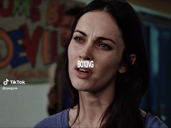 Exploring Emo Aesthetics in Jennifer's Body