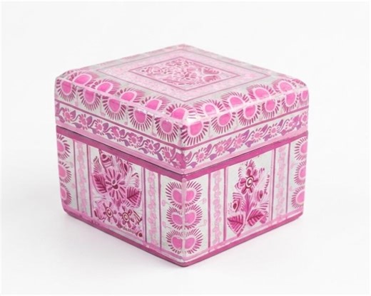 Hand Painted Pink Mexican Lacquer Jewelry Box – Olinalá Guerrero Folk Art – Silver Leaf Floral Keepsake Box - Engagement Box - Etsy