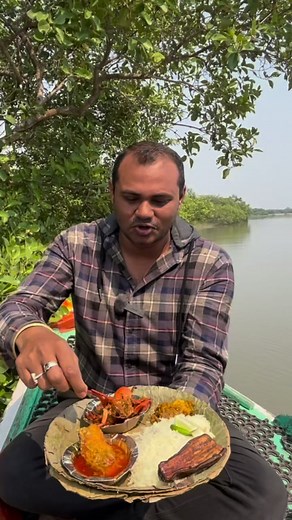 5.7K views · 251 reactions | Crab 呂 thali in Sundarban trip #food #seafood #crab | Amit Ssaha | Facebook