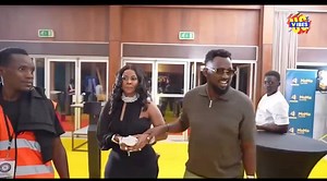 Happening at pr Bugembes show, Levixon arrival with wife to be Desire Luzinda | Coco on stage with pr Bugembe | Vibes Ug