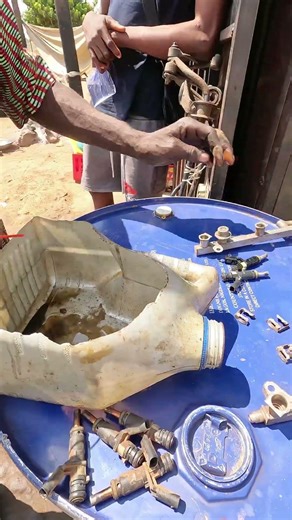 Cleaning #mechanic #diy #shortvideo