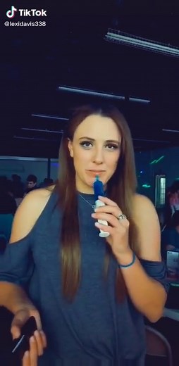 #POV When you’re the person I make eye contact with from across the room 💃🏽