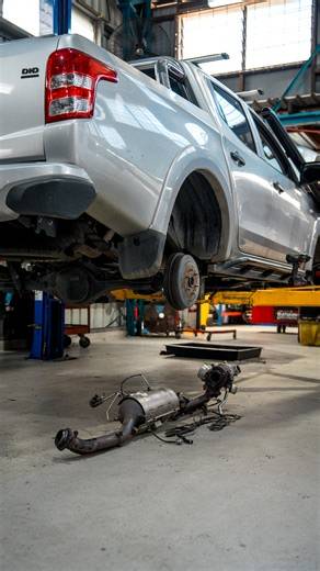 This is why correct torque settings and proper procedures matter. Over tightened injector clamp bolts caused internal damage and turned a simple job into a major cylinder head replacement. It’s not about rushing, it’s about doing it right. | Newman Mechanical