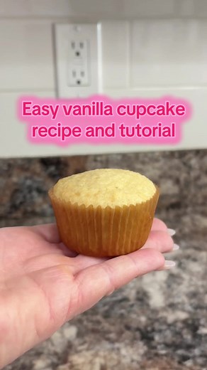 Easy Vanilla Cupcake Recipe for Beginners