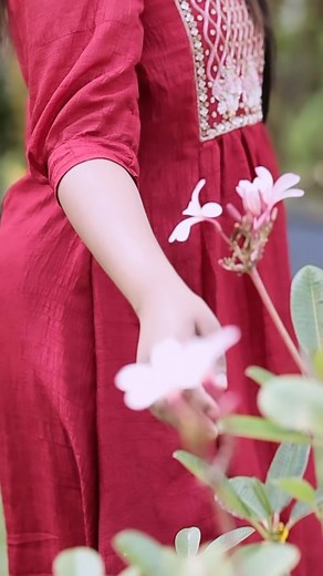 Costume @uniquee.apparel Mua @sivas_makeover_ PC @__cam_boy | Swathy Nithyanand