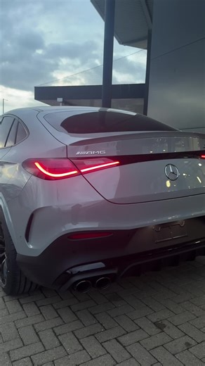 Mastering the Art of Car Sales: Tips and Insights