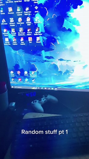 How to get the moving wallpaper on laptop or pc