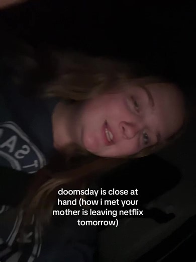 not my baby 😔 #netflix #himym #crying