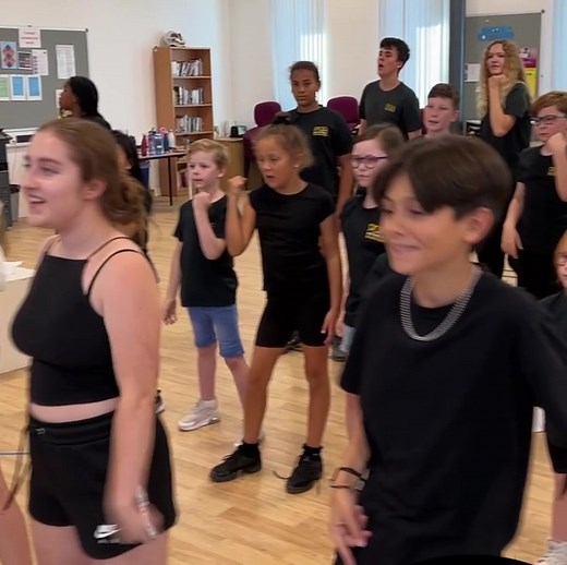 Give your child the opportunity to try something new with PQA! ✨ Our industry trained teachers are passionate about providing quality performing arts training, whilst nurturing and caring for the needs of each student – no matter their experience! Book your free taster session before signing up. | Pauline Quirke Academy