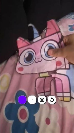 Master frown vs unikitty