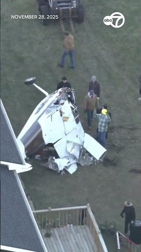 2 injured after small plane goes off runway, crashes at airpark in DuPage County: VIDEO