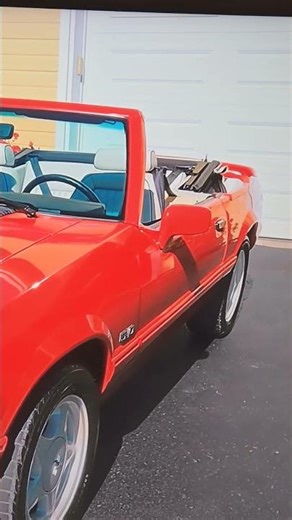 That Mustang top-down moment 🚗💨 #DriveLife #VintageVibes #CarTok