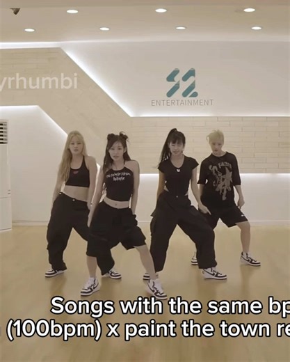 Why does it work so well 😳 let me know what you think in the comments 💋 #kissoflife #dojacat #kpop #fyp #kiof @KISS OF LIFE