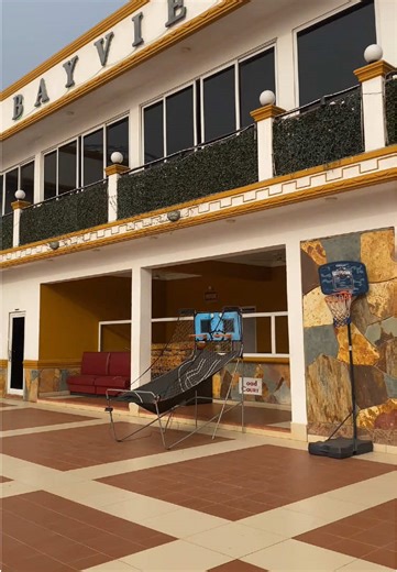 There’s never a boring day at BayView village . Join us this and every Thursdays from 10am to 10 pm for the best old school music jam https://menu.bayviewvillageltd.com/#fyppppppppppppppppppppppp #bayviewvillageaccra #ghanatiktok🇬🇭 #restaurant #pool