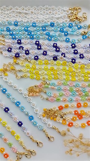 Handmade Daisy Chain Bracelet: Colorful Seed Bead Flower Jewelry, - Etsy