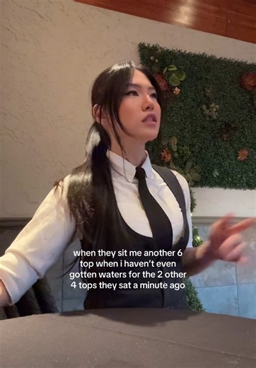 My Bionic Restaurant Experience as a Server