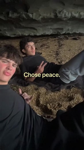 Chose Peace: Embrace Positivity in Life