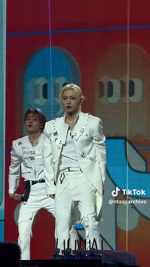 Felix Performs Stray Kids' Case 143 Live in 2026