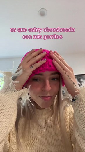 Gorritos y Estilo con Lisa y Young Miko