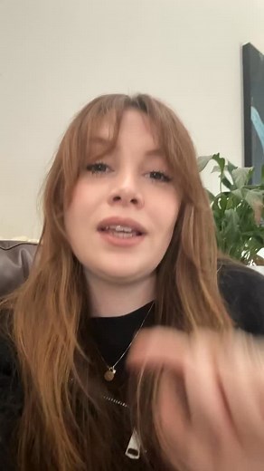 Here’s what you need to know about employee pay structure and classification before you start hiring. 💜 I too had to learn this, they don’t teach you this in school so it is our responsibility as spa owners to learn and evolve. 🫶🏻 #SpaOwnerTips #EstheticianBusiness #BeautyBoss #SpaBusiness #SalonOwner #BeautyBusinessTips #EstheticianMentor #EmployeePayStructure #CommissionVsHourly #SalonPayStructure #SpaProTraining #BeautyBusinessAdvice #EstheticianCoach #SpaLife #BeautyProEducation | Ronni S