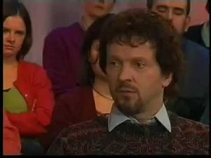 Holländischen Moderator bekommt einen Lachanfall in der Livesendung😂🤣😊😊😉😆😀🙄 Lachkrampf vor Millionen