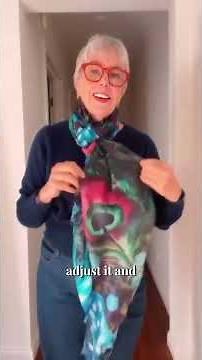 How To Style Your Peacock Print Wrap