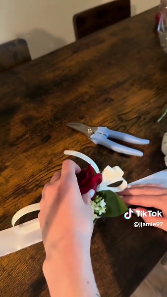 DIY Último Minuto: Corsages para el Prom