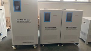 [Hot Item] 380V20kVA 60kVA Stabilizers 30kVA 3 Phase Automatic Voltage Stabilizers/Voltage Regulator