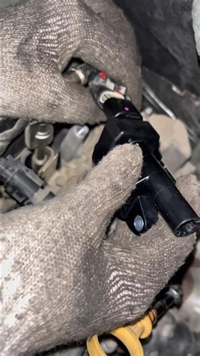 GMC ignition coil replacement #automobile #viralvideo #waqasmechanicofficial#diy#tipsandtricks