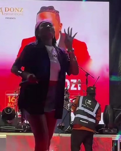 Spice Diana Delivers an Energetic Performance on Stage
