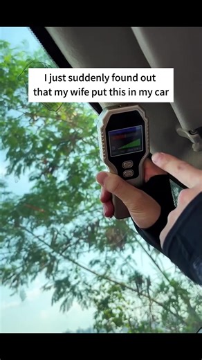 Essential Car Gadgets: GPS Trackers and Detectors