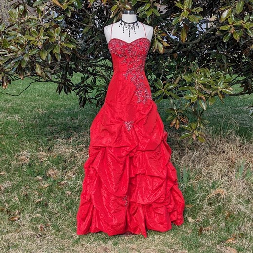 Vintage Scarlett Red Pickup Skirt Prom Dress floral... | Depop