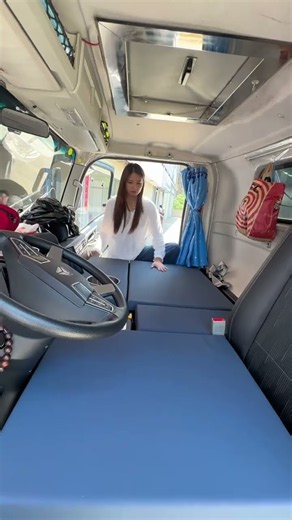 CabSleeper#Truck sleeper conversion Howo#sleeperberthModification#Light truck modified sleeper