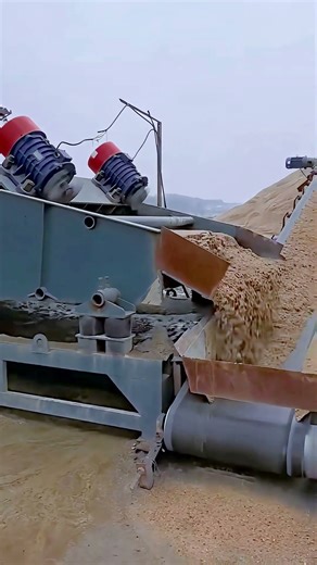 Ever wonder where all that valuable fine sand goes in a wash plant? 🏜️