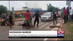 357K views · 3.6K reactions | #NhyiraUpdates Nkoranza Murder: Youth block road leading to Municipal police command to demand justice. | Nhyira 104.5 FM | Facebook