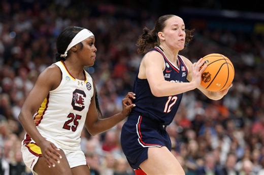 UConn’s Ashlynn Shade Breaks Down in Tears After Heartbreaking Loss vs South Carolina | College Sports Network