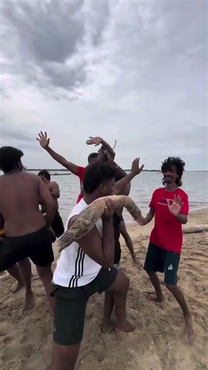 🫣😱🥶one day in island life 🏝️#Shorts#YouTubeShorts#Viral#Trending#FYP