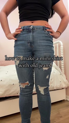 Create a Mini Skirt from Old Jeans Without Sewing