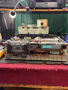 120K views · 3.2K reactions | This Technics Cassette Deck was a monster. #vintageaudio #vintagestereo #hifiaudio #audiophile #audiophiles #classicaudio #stereosound #tape #analog #cool | The Vintage Audio Shop | Facebook