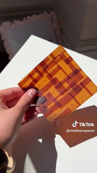 Vidéos de Romane Poret (@studioevaporer) au sujet de bioplastico